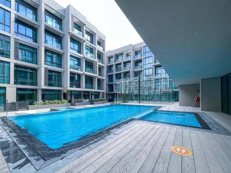 Fantastic Style Facilities - Offer *