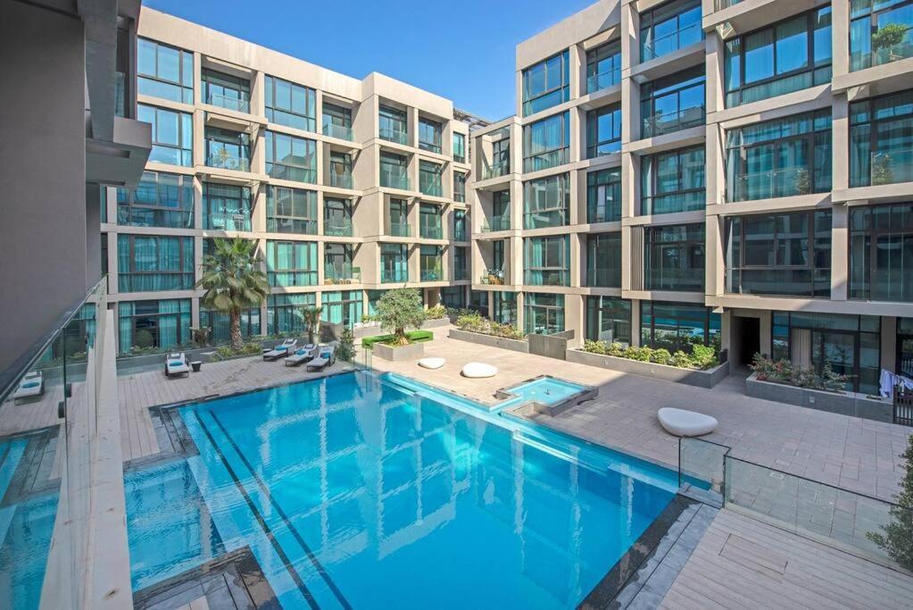 Fantastic Style Facilities - Offer Apartment