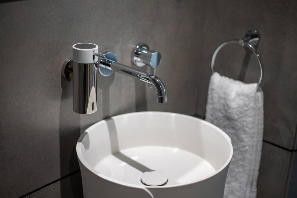 Fantastic Style Facilities - Offer Apartment *